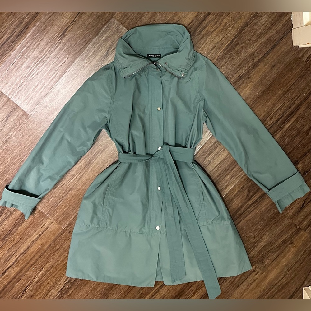 Eileen Fisher Petites Weather Resistant Coat in Dragonfly Teal. Size S Petite